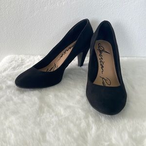 AMERICAN RAG Felix pumps size 8 1/2 Mid height heel Black microsuede